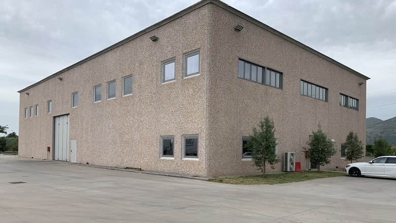 LAM Logistics magazzino